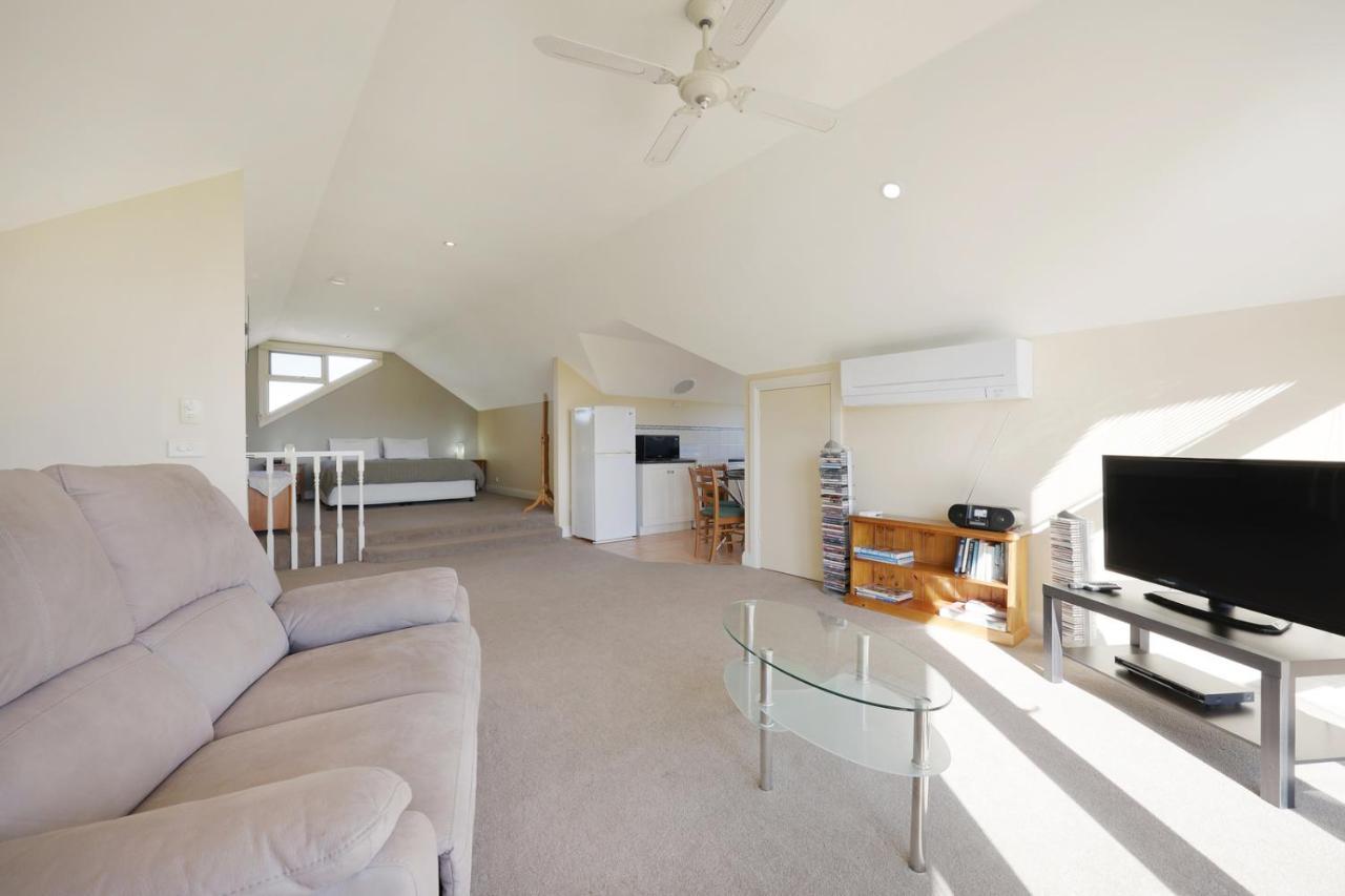 Logans Beach Apartments - The Loft Warrnambool Extérieur photo
